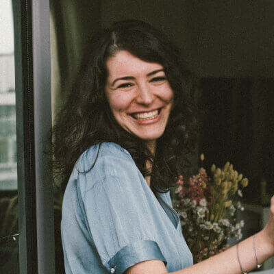 A portrait of Arina Londin